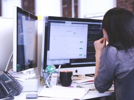 Cahier des charges : Poste de travail, suites bureautiques cloud et outils de connectivité